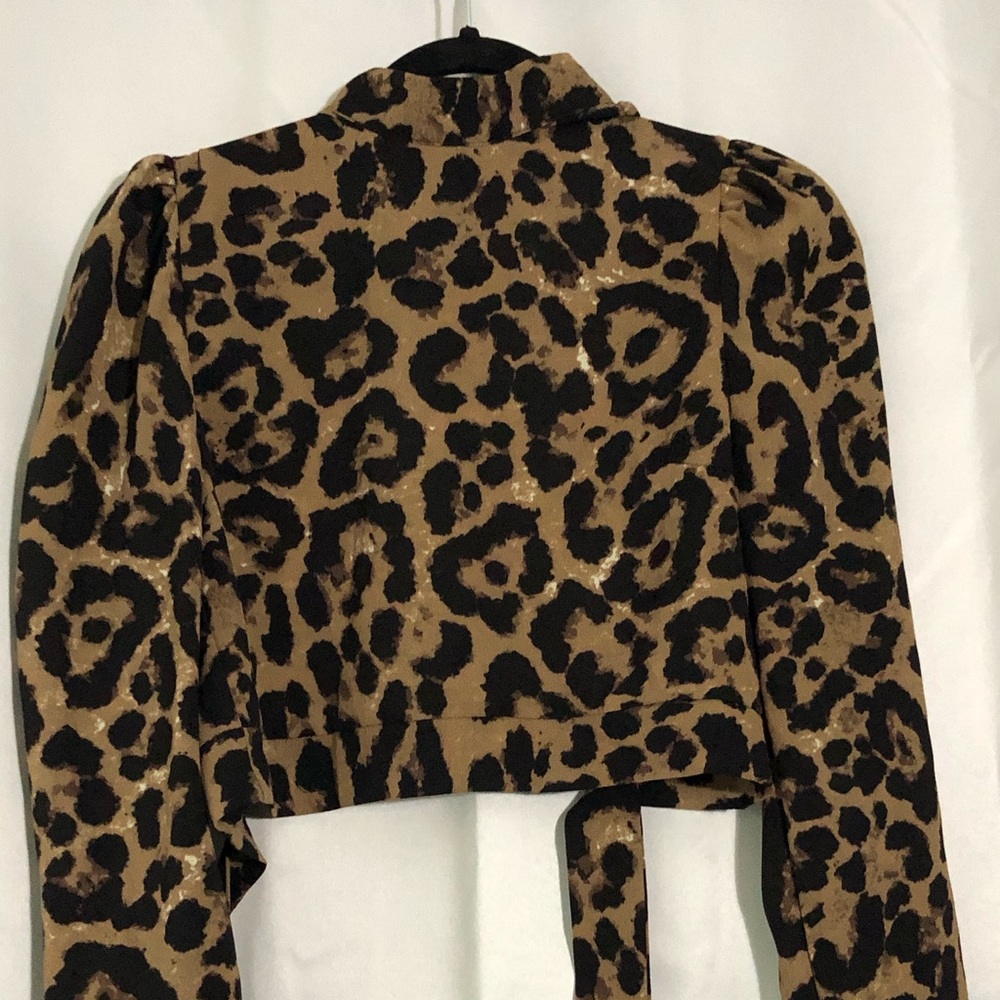 leopard backless mock neck - Picture 2 of 4